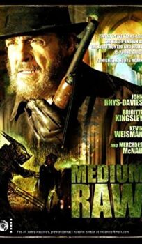 Medium Raw: Night of the Wolf